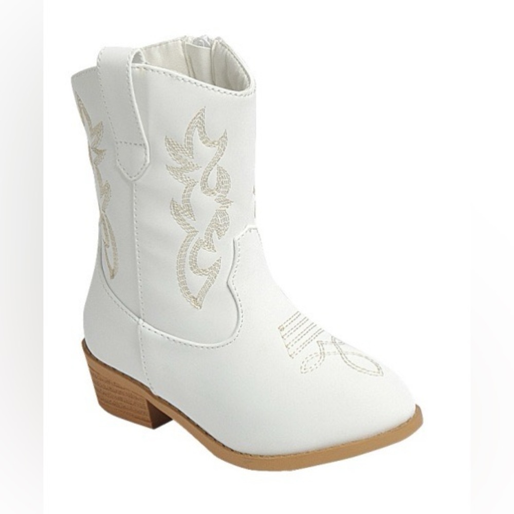 Cute toddlers boots